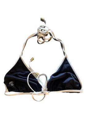 MONDAY Swimwear Palma Bikini Top in Black/Ivory